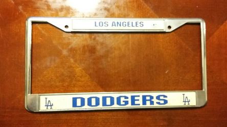 License plate frame