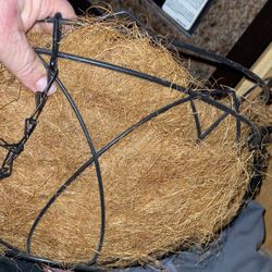 Large hanging basket