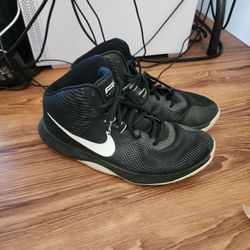 Nike Mens Air Precision Size 10.5
