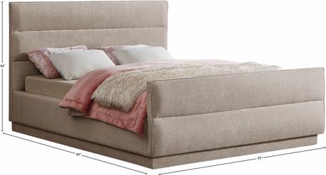 King Beige Chenille Fabric Upholstered Bed by Meridien like New