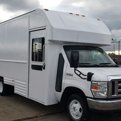 2008 Ford Stepvan/ Step van