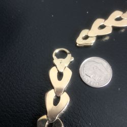 European/English 9K Wishbone Style Gold Necklace In