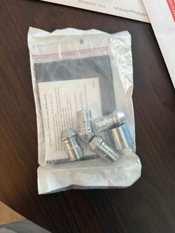 Ford Mustang Wheel Locks & Key - Set of 4, New in Bag
