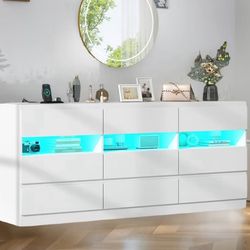 Elegant 9 Drawer Triple Dresser with Charging Station & Led Lights