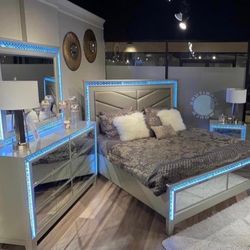 NEW MIRROR QUEEN BEDROOM SET WITH LED ! 5 PCS BED FRAME , DRESSER , NIGHT STAND AND CHEST ! MINAS HOME FURNITURE ! 851 Van Houten Ave Clifton NJ 07013