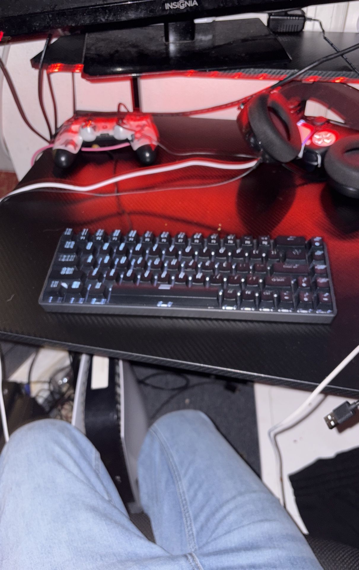 FFJ Portable 60% Mechanical Gaming Keyboard, Anti-ghostin, White LED Backlight, Compact 68 Keys Mini Wired Keyboard with Linear Red Switch for Windows
