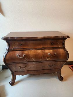 Bombay dresser with floral details