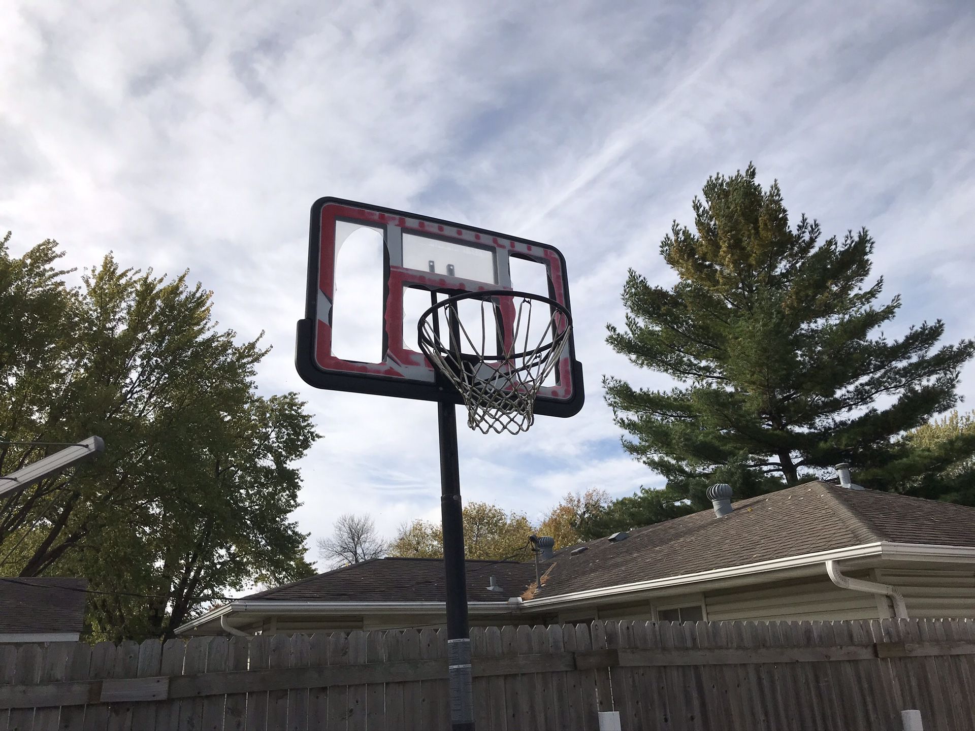 Basket ball hoop