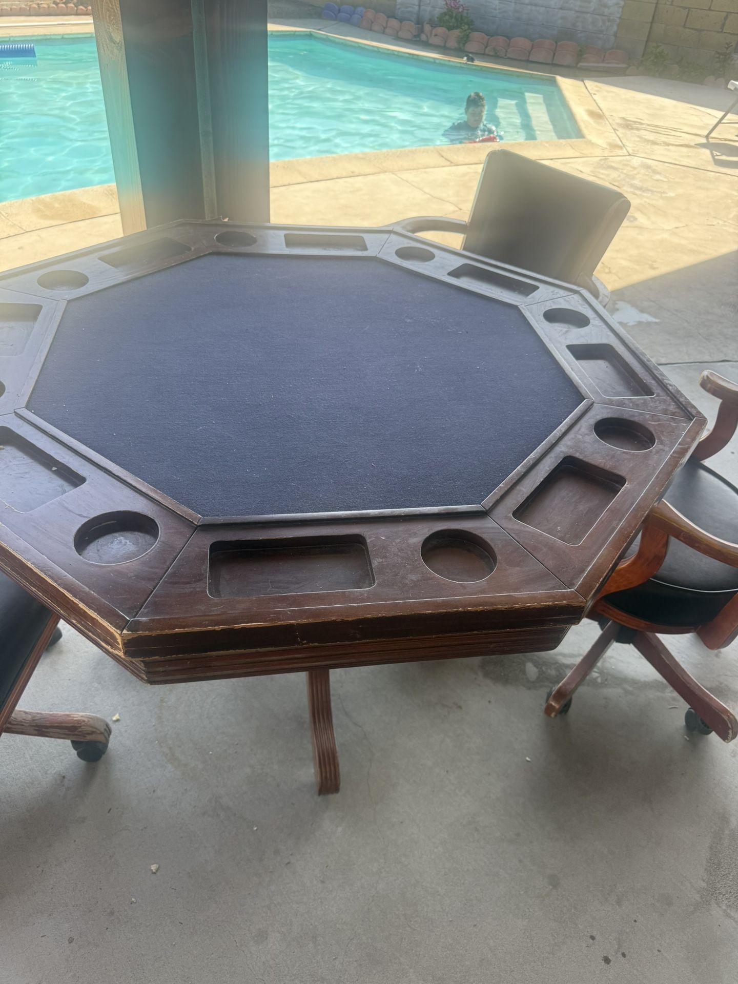 Poker Table