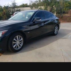 2017 Infiniti Q50