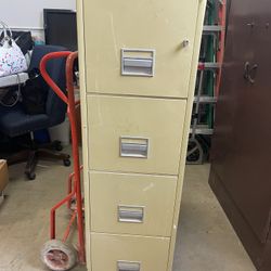 4 Drawer Schwab Insulated Fireproof Filing Cabinet/Safe. 