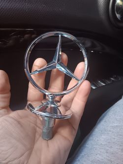 Mercedes Hood Emblem 