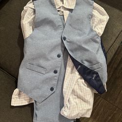 Boy suit size 12