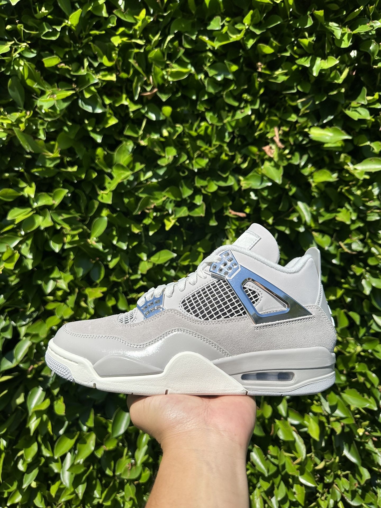 Nike Air Jordan 4 グレー/ブルー Air Jordan 4 Frozen Moments Size 9.5W / 8M for Sale in Hawthorne