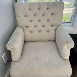 Accent Chair 