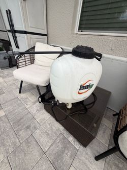 Backpack sprayer