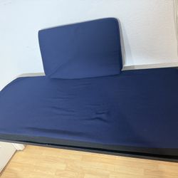 Cartwheel Wagon Cushion 