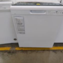 Haier GDF550PGRWW Dishwasher Retail Price $679 SAVE $306
