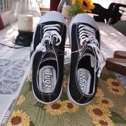 New Men's Lugz Sneakers Sz 10 1/2
