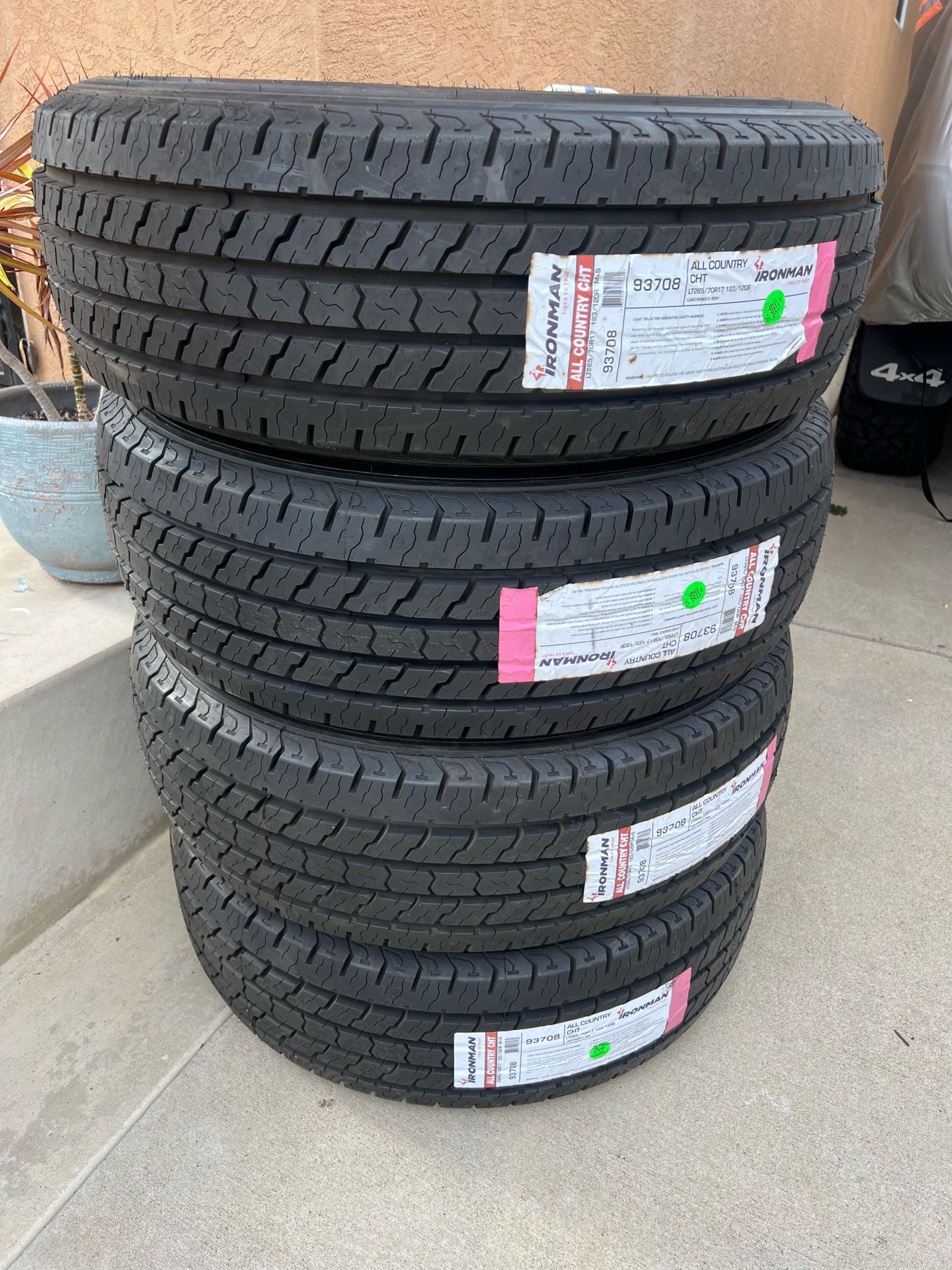 4 new tires 265/70/17 asking $650