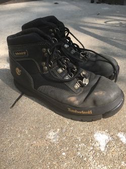 Timberland Women’s Hiking Boots Size 5.5 LIKE NEW