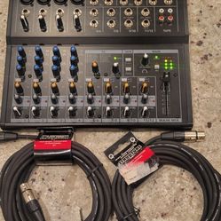 Mackie Mix12FX 12-Channel Compact Mixer With Effects with 2 *NEW* XLR Microphone Cables 