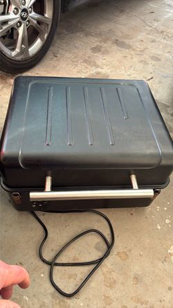 Traeger Ranger Portable Pellet Grill and Smoker works great