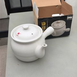 Tea Pot.  Kangshu