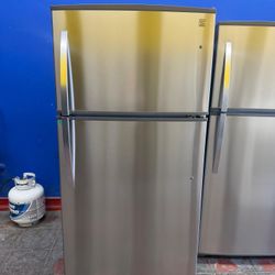 Kenmore Refrigerator 33 Wide