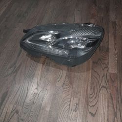 2014-16 Mercedes Benz E350  Headlights 