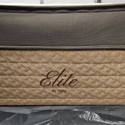 LIKE NEW! Helix Moonlight Elite Cal-King Mattress - Delivery Available