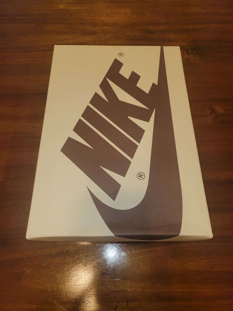 Travis Scott AJ1 Low "Reverse Mocha"