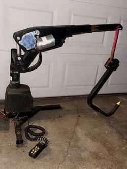 Hoist for utility Scooter