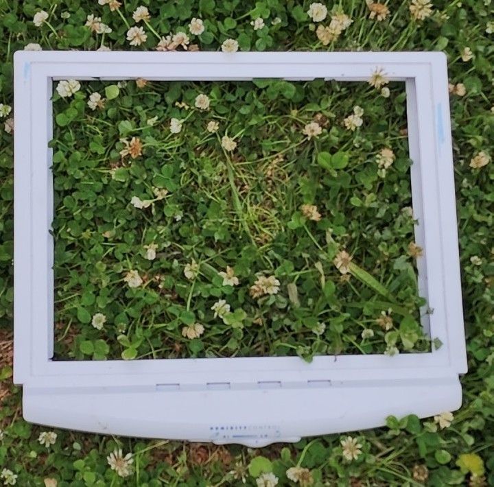GE Refrigerator Crisper Drawer / Fresh Produce 200d1845p001 Shelf frame only, NOT for the drawer 200d1844p001