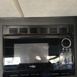 R.V. Microwave 