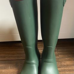 HUNTER BOOTS