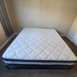 King Size Bed With Metal Frame 