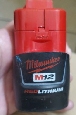 M 12 Milwaukee batterry