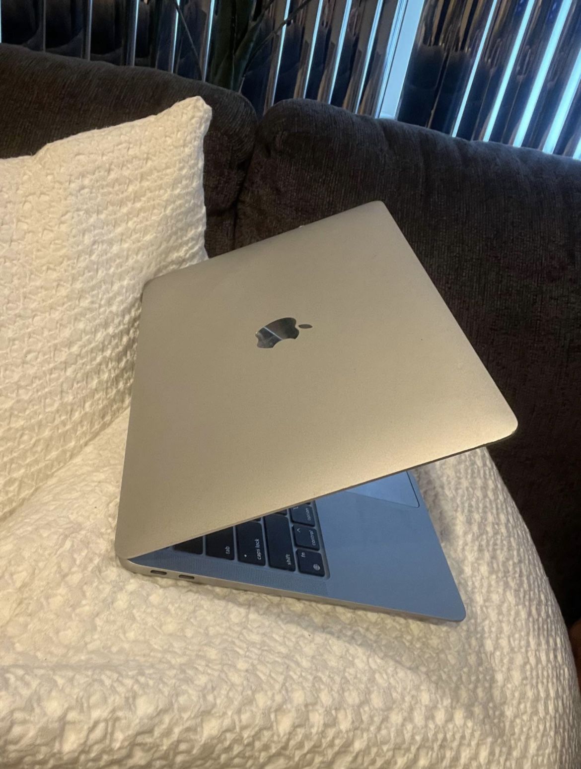 Like New 2020 13” MacBook Air M1