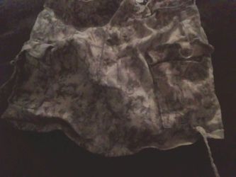 skirt we can talk about price if wanted lower