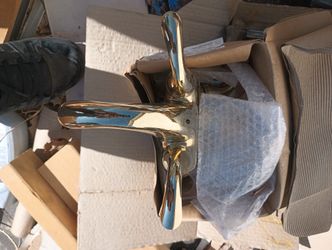 Gold Lavatory Faucet