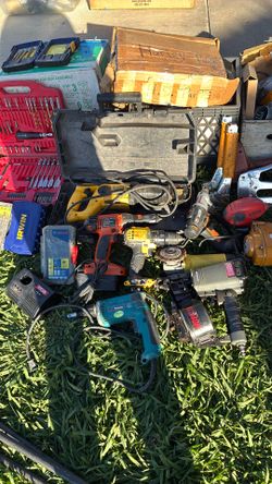 Yard Sale FEB 1
