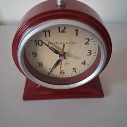 First time and co small tabletop clock