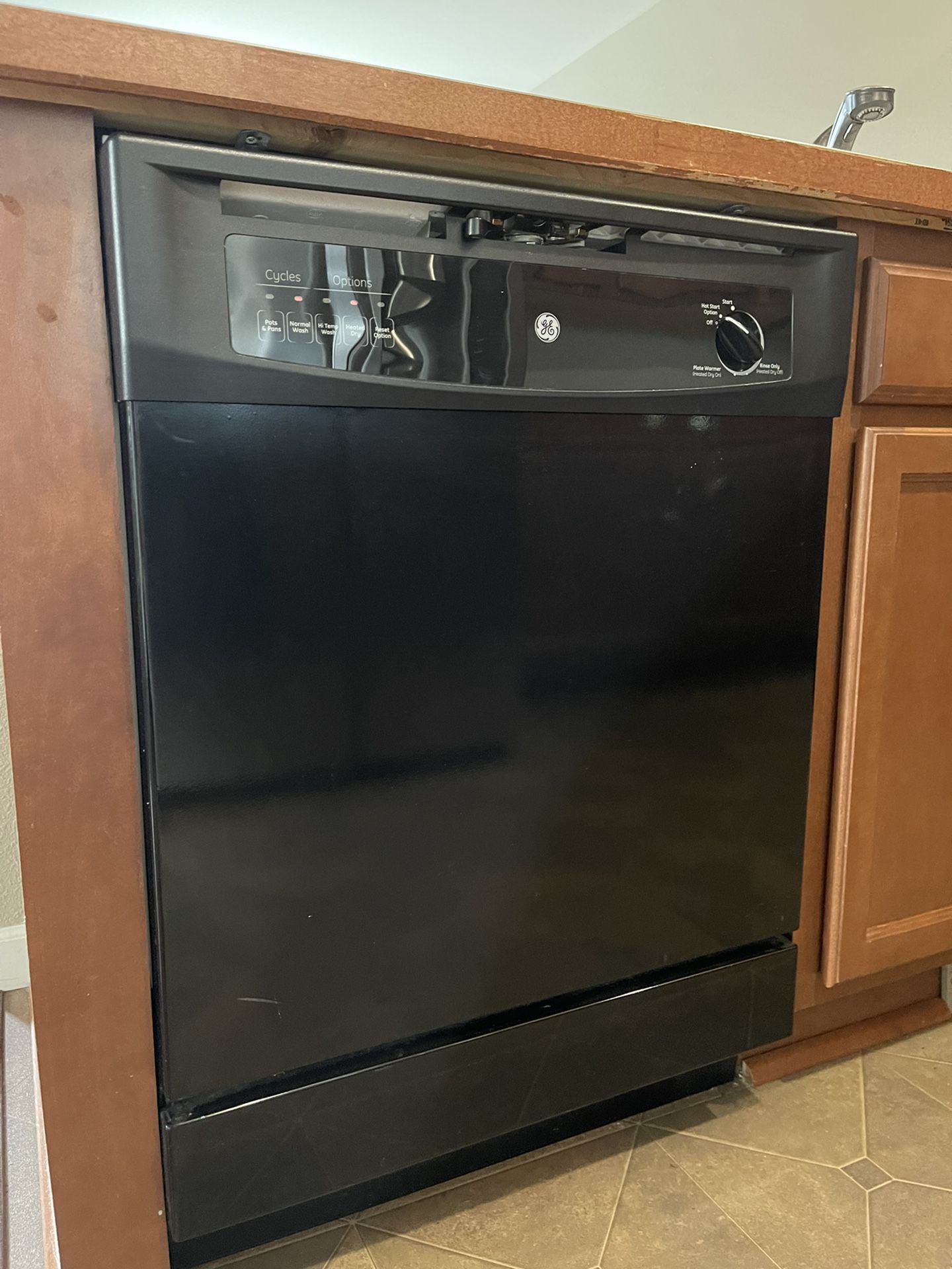 GE Black Dishwasher in great condition