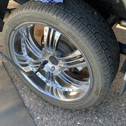 24 “ Chevy Rims With Excellent  New Tires