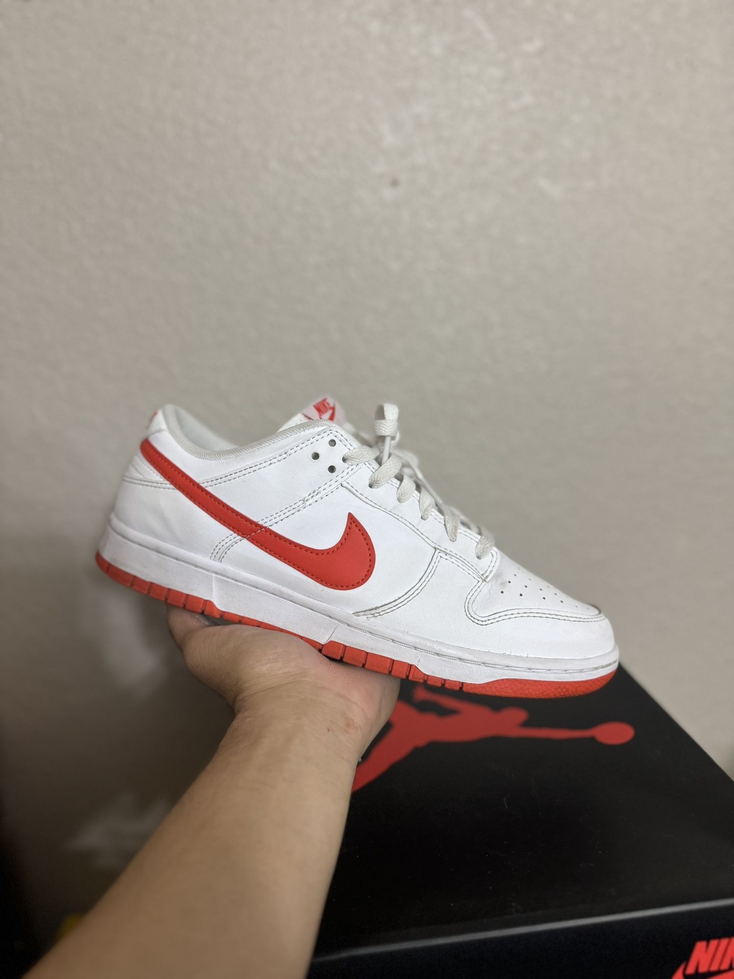 Nike Dunk Low White Picante Red size 9.5 VNDS