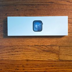 Apple Watch Series 9 [GPS 45mm] Midnight Aluminum Case (Price Negotiable)