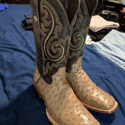 Ostrich Skin Boots.     Piel De Avestruz 