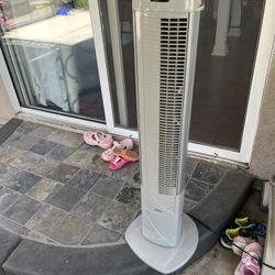 Seville tower fan in good condition.