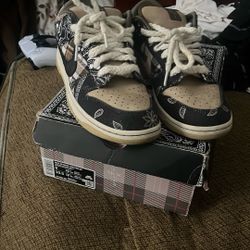 used travis Scott sb dunk lows